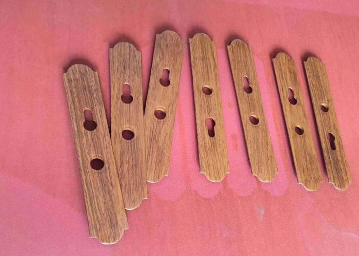 鎖具配件真空木紋轉(zhuǎn)印機(jī)轉(zhuǎn)印效果